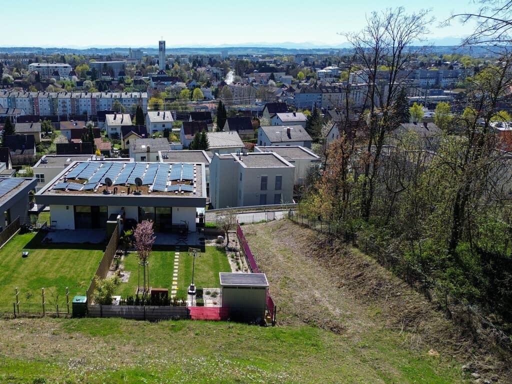 Traumhaftes Grundstück in Leonding mit 2127 m² und 180° Blick