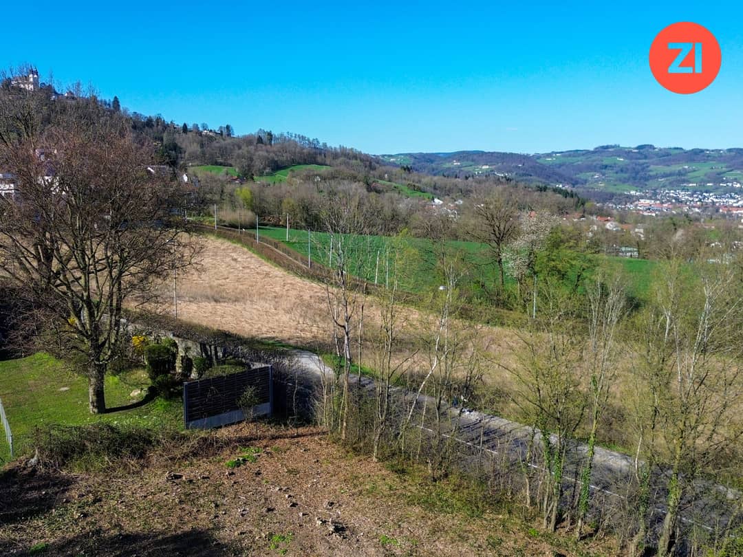 Pöstlingberg Grundstück mit 1.179 m² 180°-Weitblick über Linz
