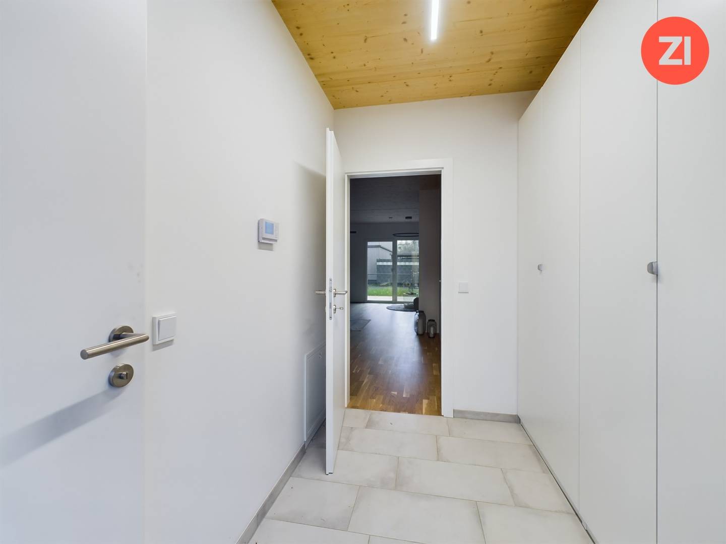 *AUGARTEN* Reihenhaus mit 4- Zimmer Terrasse und Garten - Holzriegelbauweise