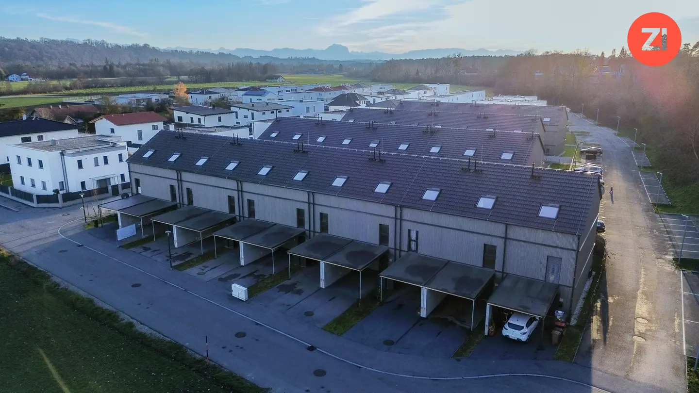 Reihenhaus mit 4 Zimmern, Terrasse & Garten in Wels - Holzriegelbau