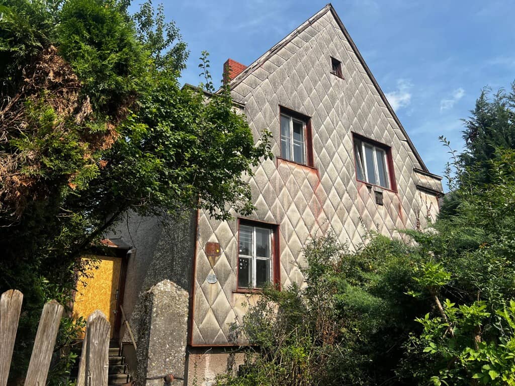 Grundstück mit Altbestand in attraktiver Linzer Lage, ca. 690 m²