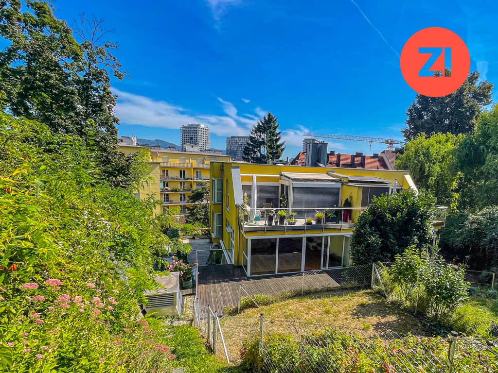 Apartment with unobstructed green view terrace