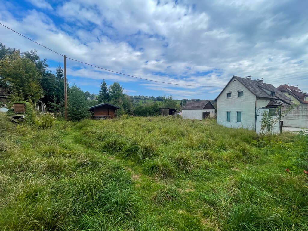 Grundstück in St. Ulrich bei Steyr – ca. 1.305 m², Natur & Stadtnähe
