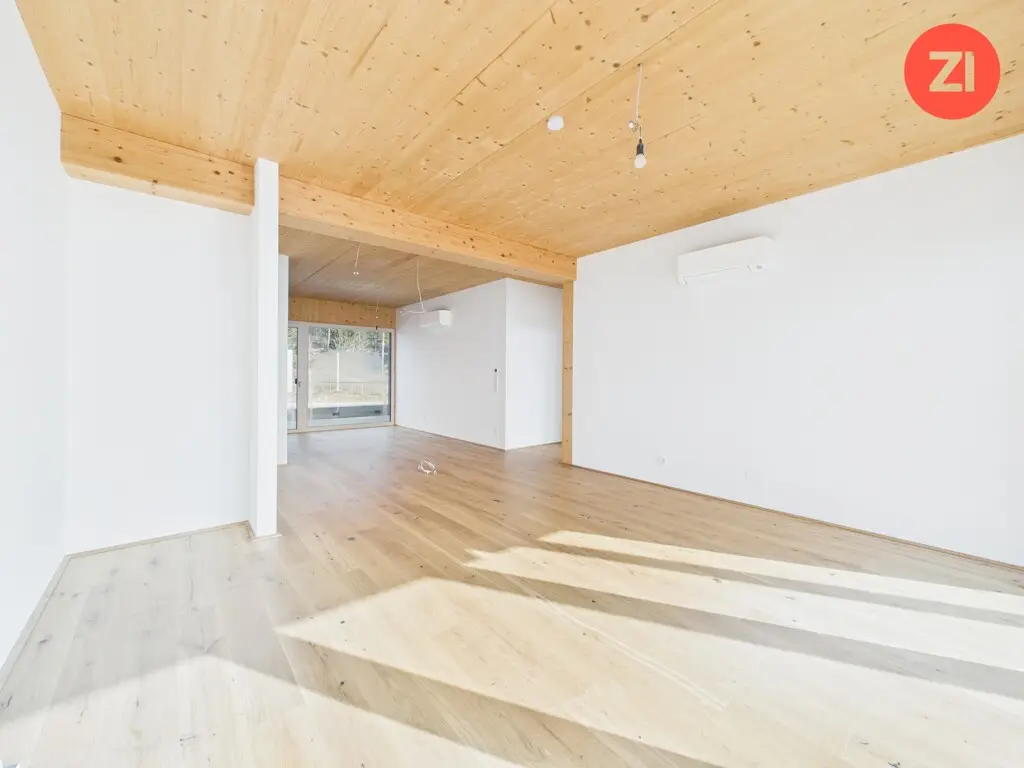 Dachgeschosswohnung mit Terrasse und Ausblick