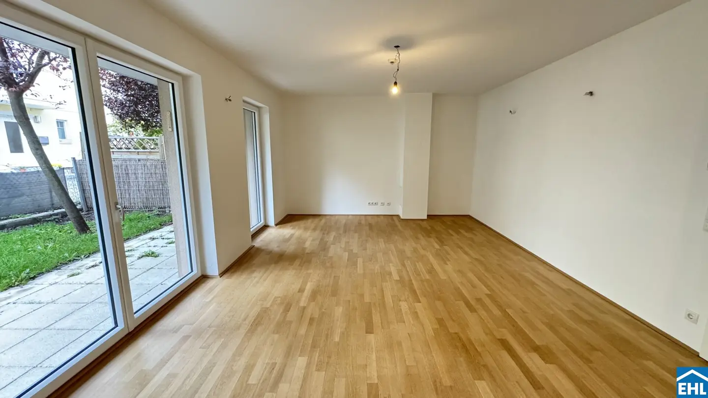 Familienwohntraum in ruhiger Lage: Geräumige 3-Zimmer-Wohnung mit Eigengarten