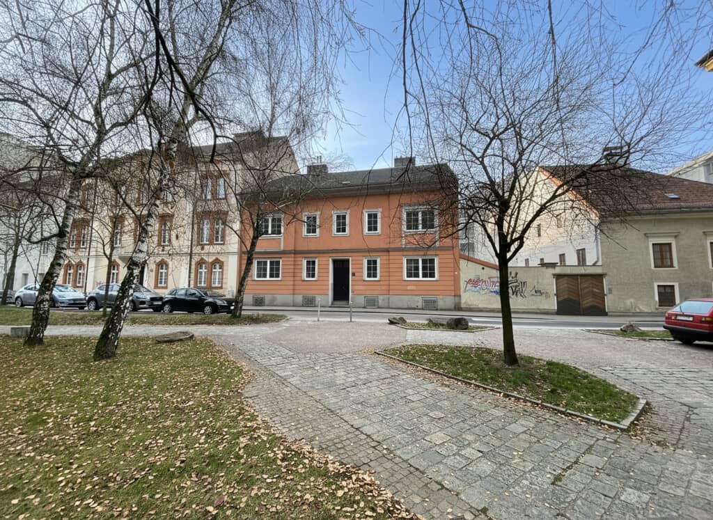 Stadthaus mit Ausbaupotenzial in Innenstadtlage am Linzer Mariendom
