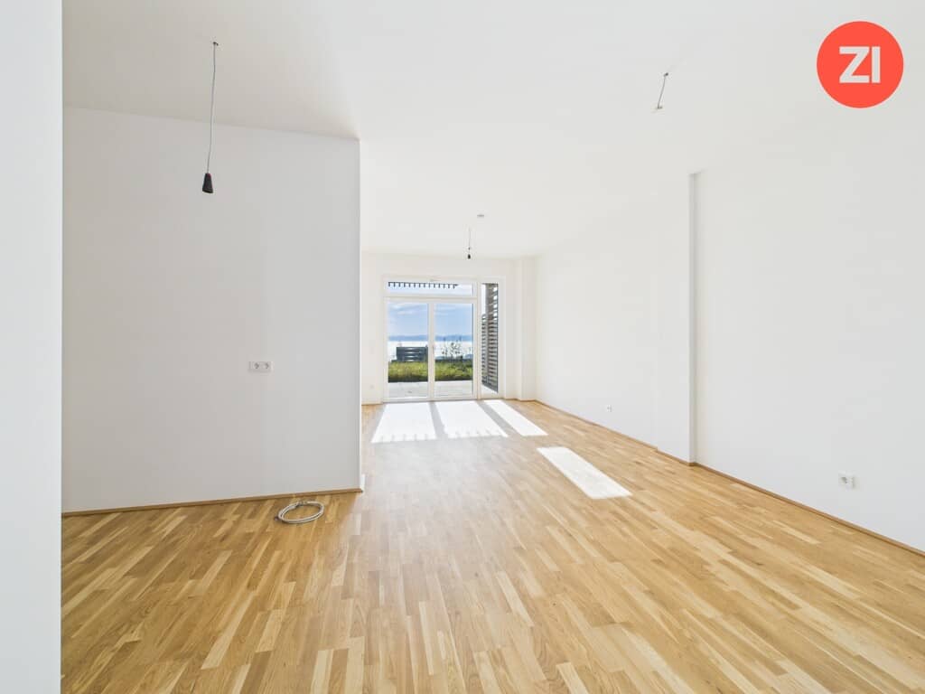 Anlegerwohnung über der Nebelgrenze mit Balkon