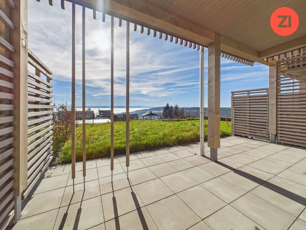 Anlegerwohnung über der Nebelgrenze mit Balkon