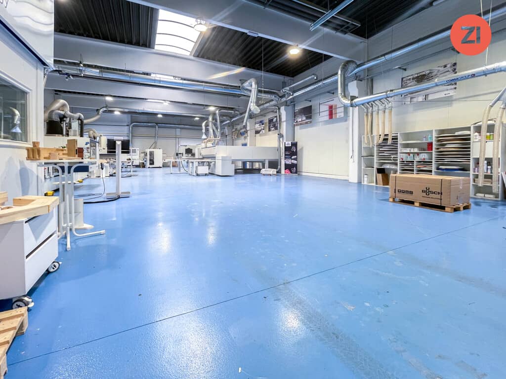 Beheizbare Halle mit Bürofläche nahe Westautobahn in Ansfelden
