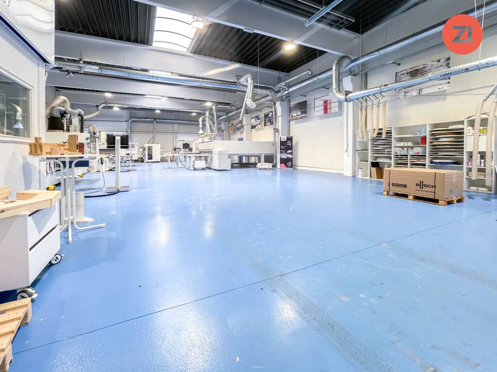 Beheizbare Halle mit Bürofläche nahe Westautobahn in Ansfelden