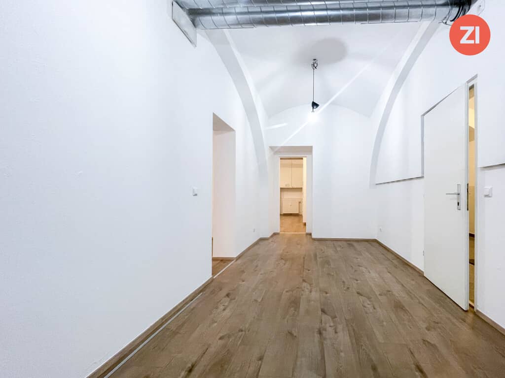 Zentrales 3- Raum Büro im Linzer Zentrum - Landestheater