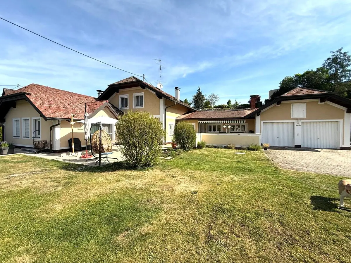 Idyllisches Landhaus in Ranshofen mit 184 m², Garten & Garage