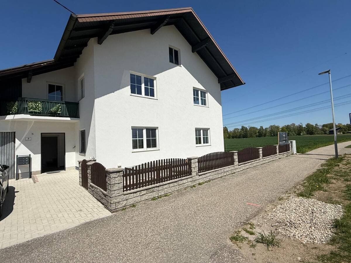 Zweifamilienhaus mit Garten in Burgkirchen