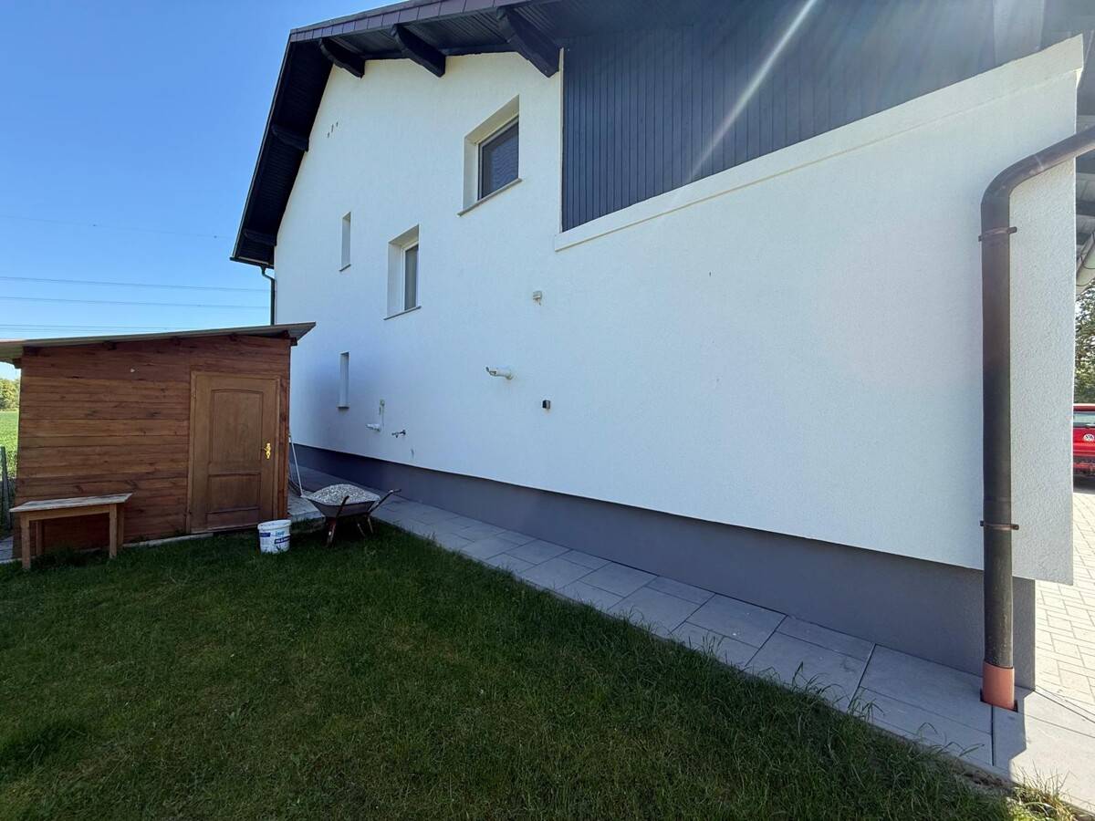 Zweifamilienhaus mit Garten in Burgkirchen
