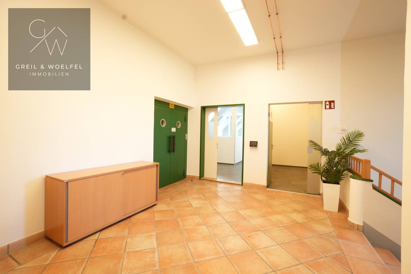 Moderne Bürofläche in Götzis, 226 m², 6 Außenstellplätze, zentrale Lage