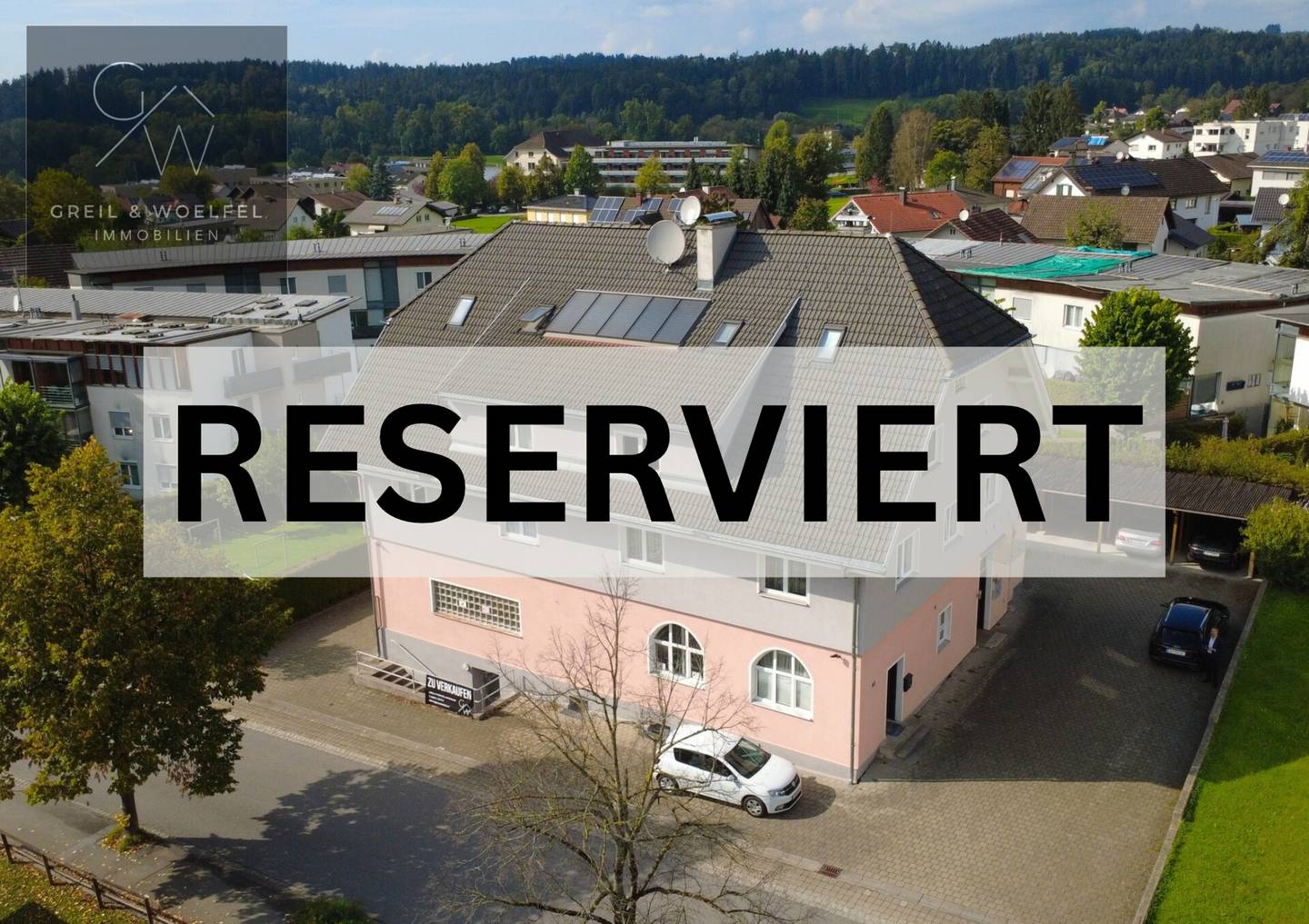 Hörbranz: Modernisiertes Mehrfamilienhaus mit Gewerbe – zentrale Lage