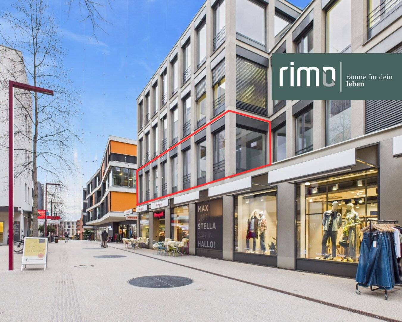 Bright, generous office unit in the middle of Am Garnmarkt in Götzis with approx. 140 m²