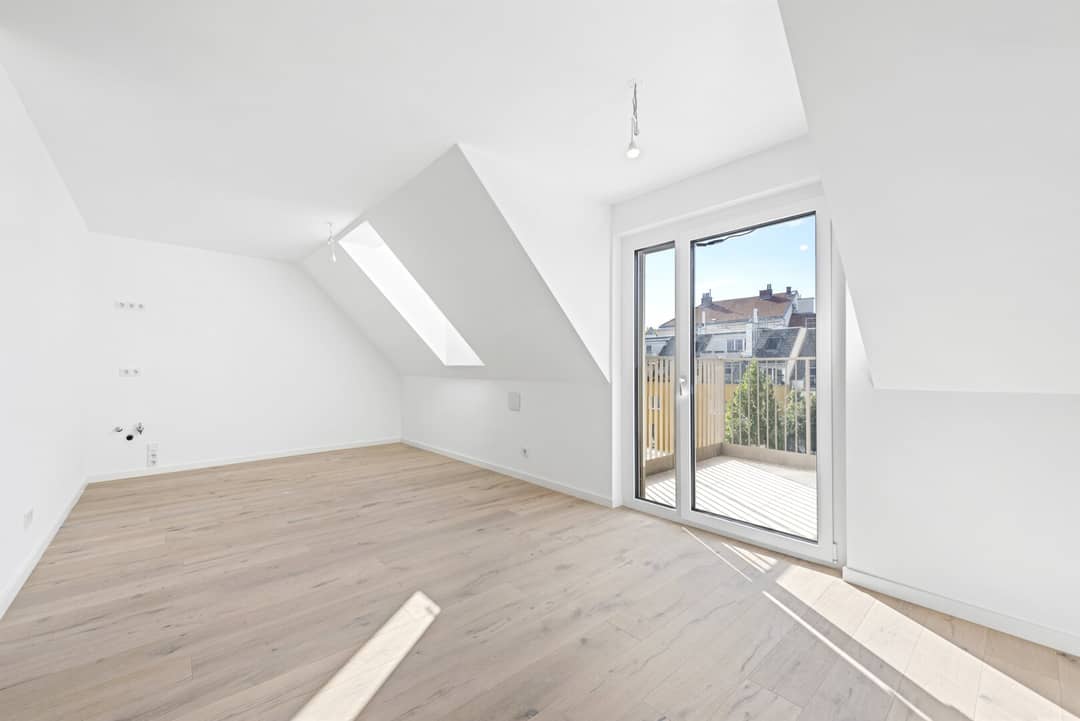 Dachgeschosswohnung Erstbezug Balkon