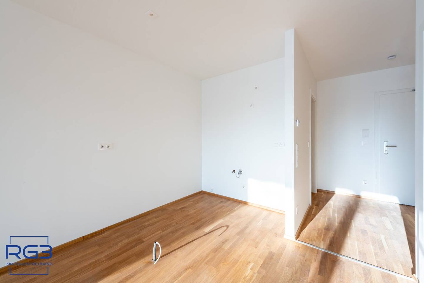 Erstbezug Wohnung nahe Alten Donau mit Loggia