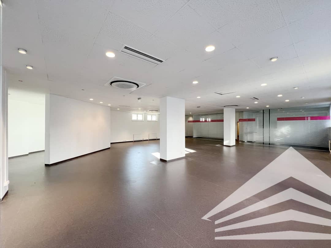 300 m² Geschäftslokal im Herzen von Urfahr!
