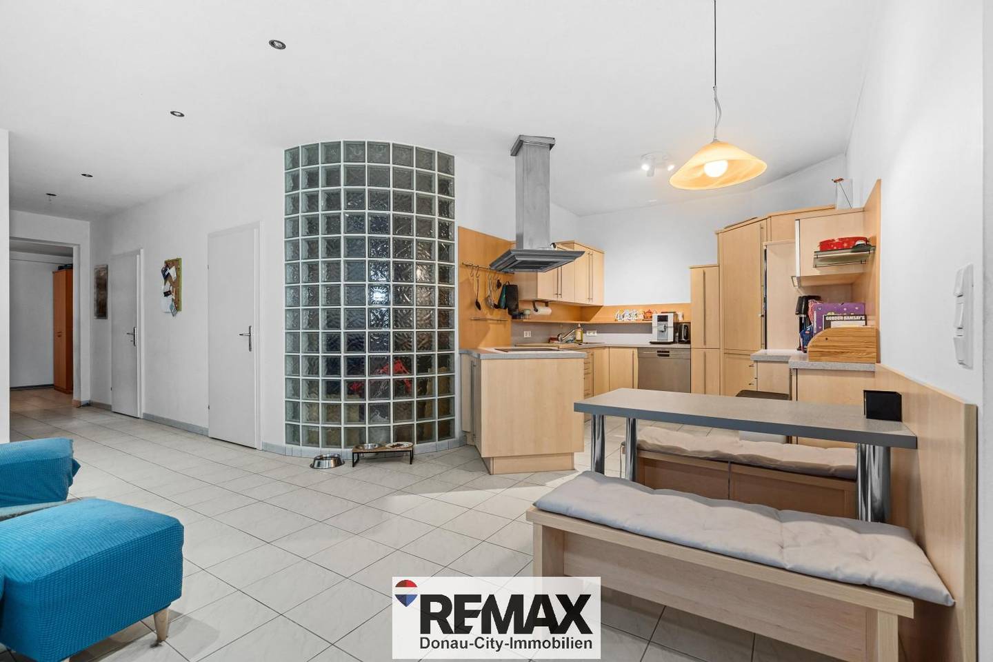 Großzügige 215 m² Wohnung mit Terrasse nahe Zentrum