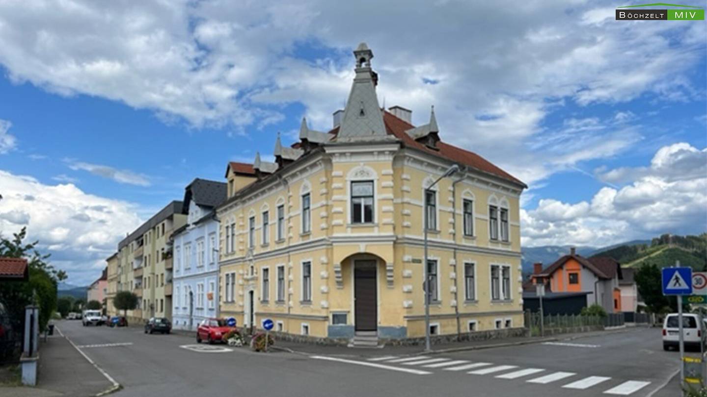 Altbau-Villa in Knittelfeld mit Garten, Sanierungsbedarf & Parkplätzen