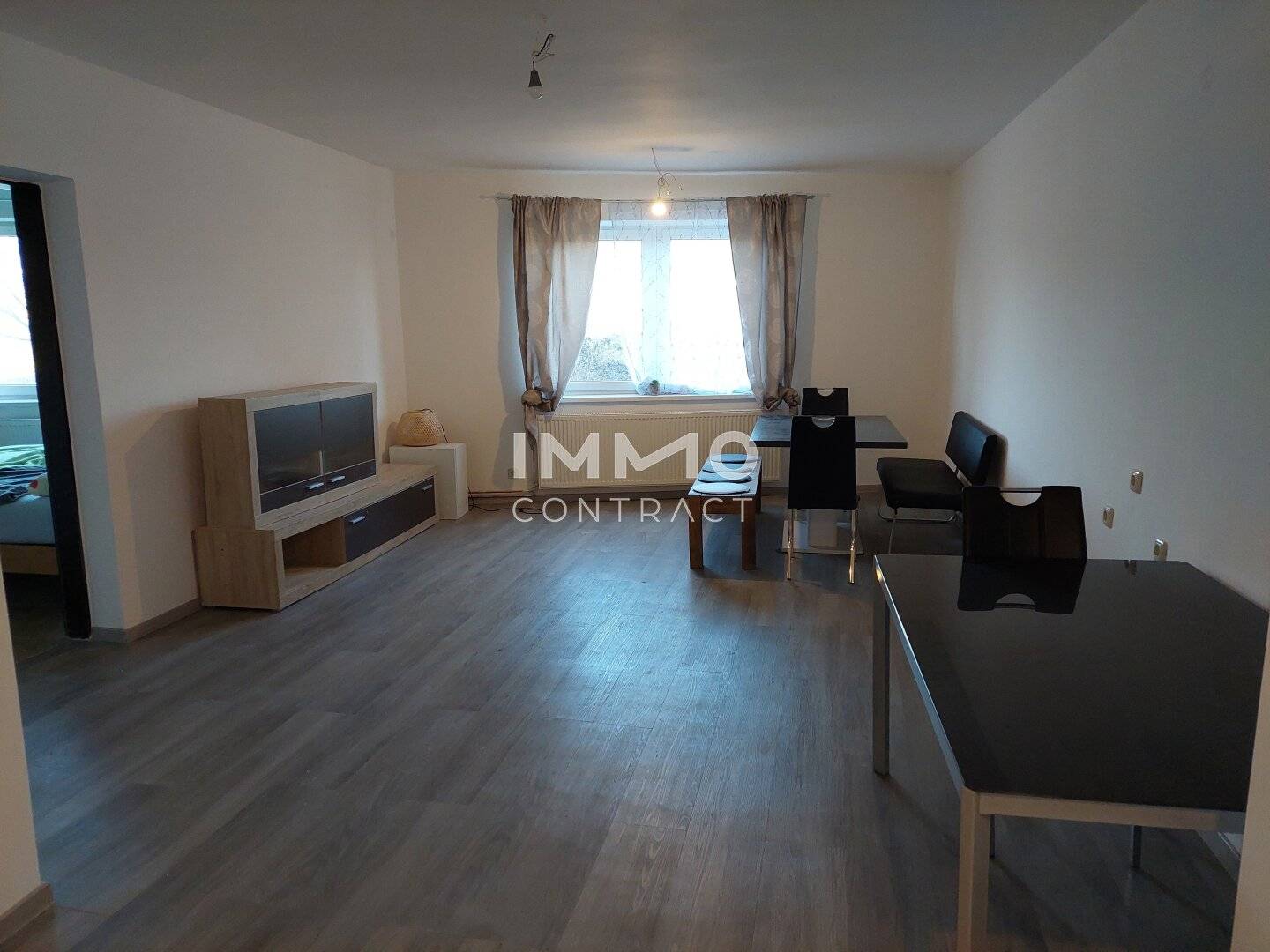 Apartment center Danube view freshly renovated