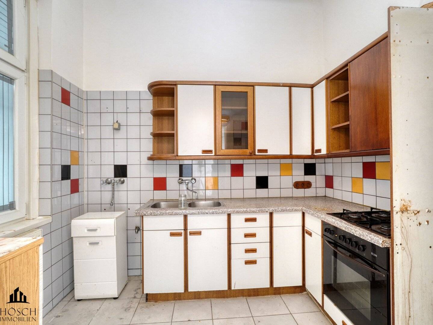 Altbauwohnung Großzügiges Potenzial zentrale Lage