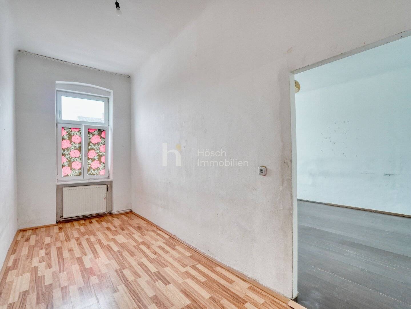 Sanierungsbedürftige Altbauwohnung mit Potenzial in Ottakring
