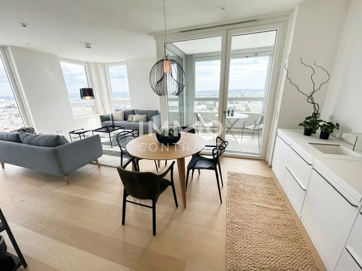 Wohnung mit Dachterrassenpool und Weitblick