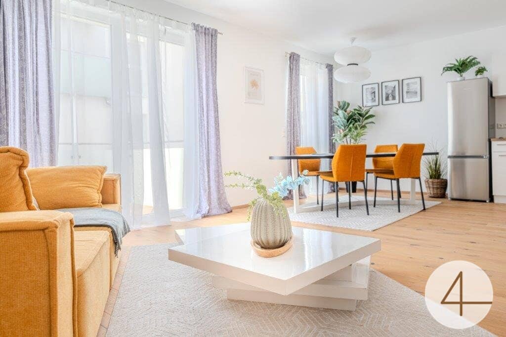 Neubauwohnung mit Balkon und offener Wohnküche
