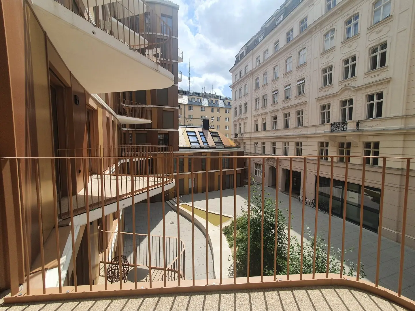Apartment in historic center bright with balcony