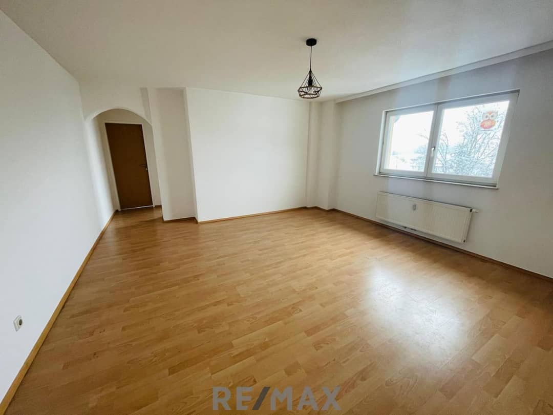 2-Zimmer-Wohnung mit Einbauküche & Stellplatz am Stadtrand Rohrbach