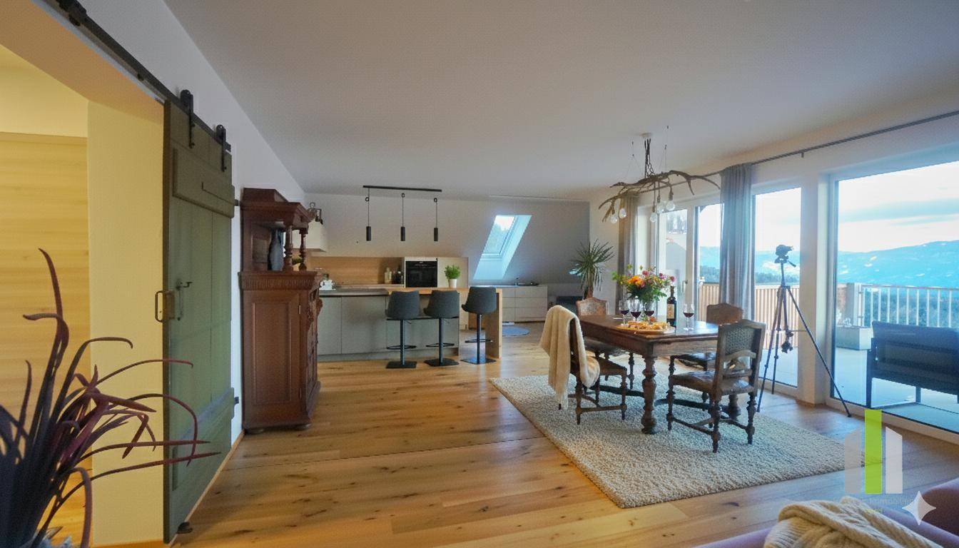 Apartment with panoramic view and large balcony terrace