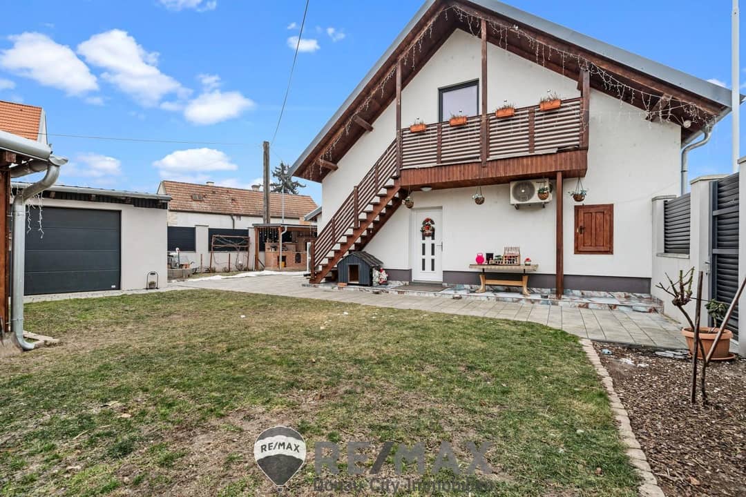 Einfamilienhaus in Lassee mit Garten und Garage in ruhiger Lage