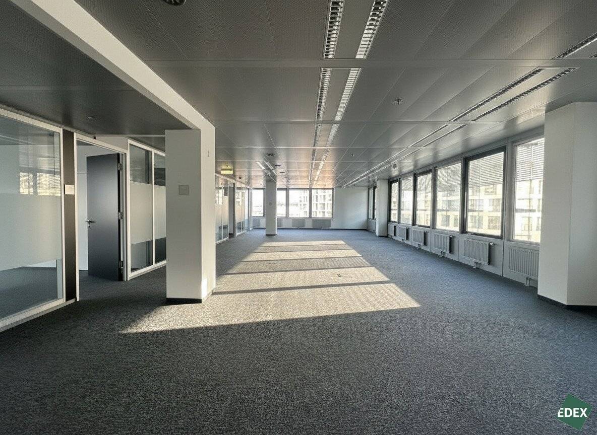 Attraktive Bürofläche mit Aussicht | Ares Tower