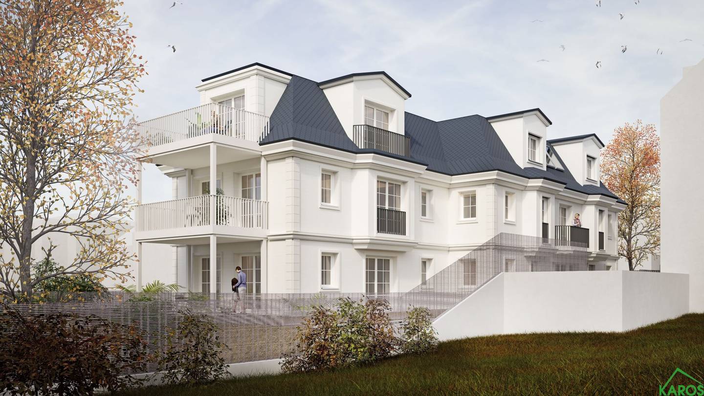 New build ground floor apartment with terrace and garden