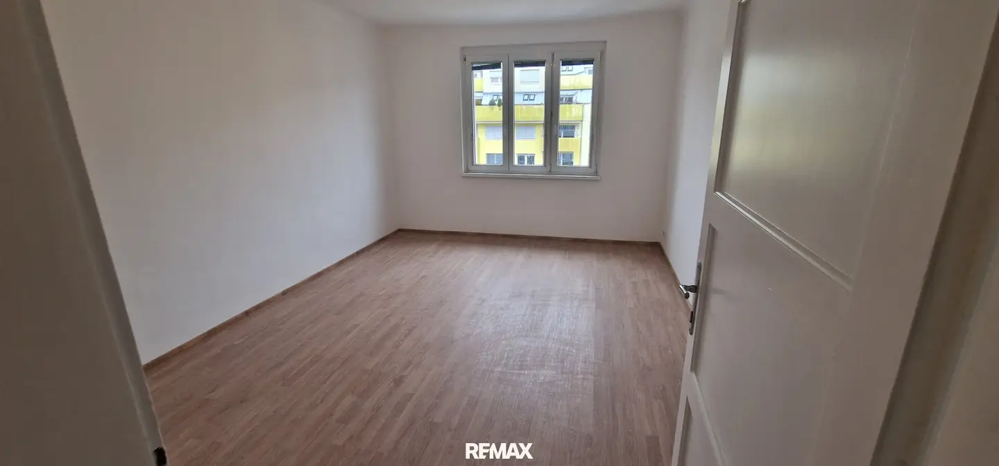 Apartment in quiet courtyard near Hernals S Bahn