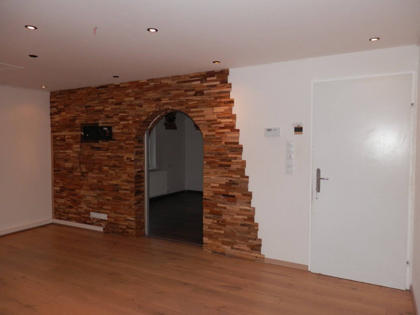 Renovated apartment with spacious terrace