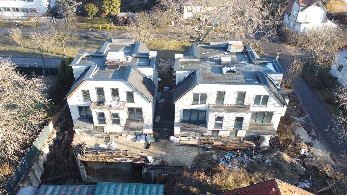 Premium shell with 10 apartments and 12 parking spaces