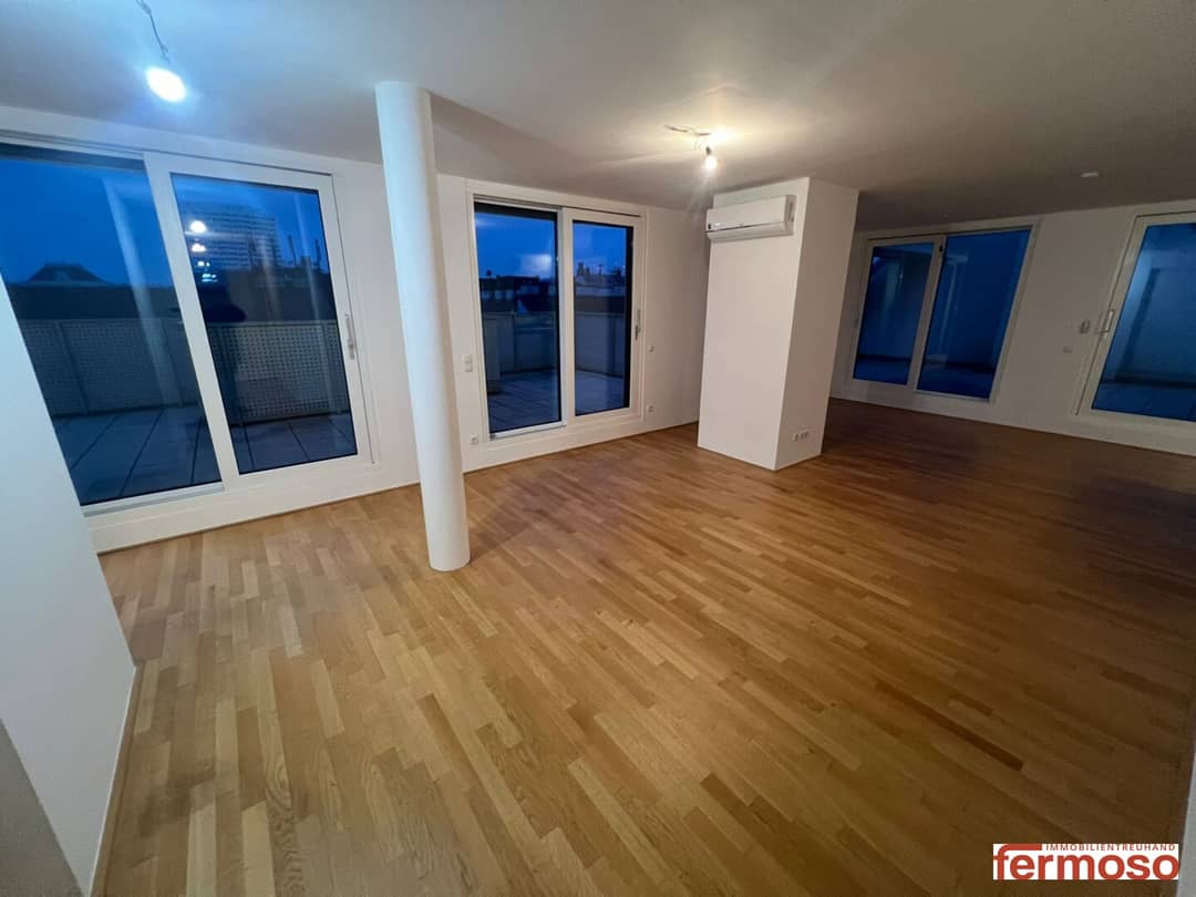 Attic apartment with balcony and terrace