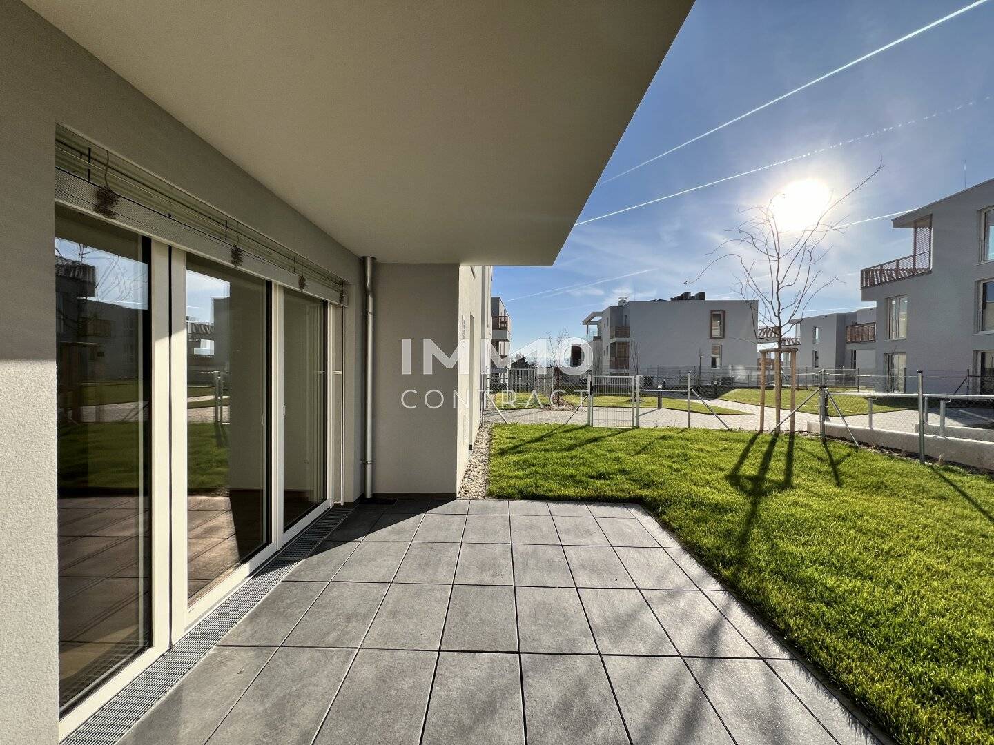 Apartment brand new with garden and lift