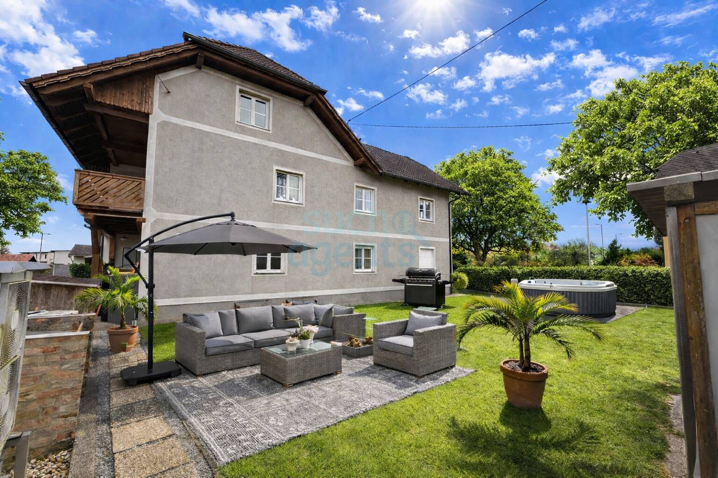 Exklusives Familienanwesen an der B3 mit Wellnessbereich, Weinkeller und Garten