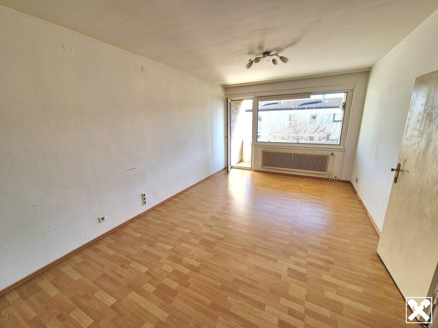 Wohnung mit südseitigem Balkon zentraler Lage