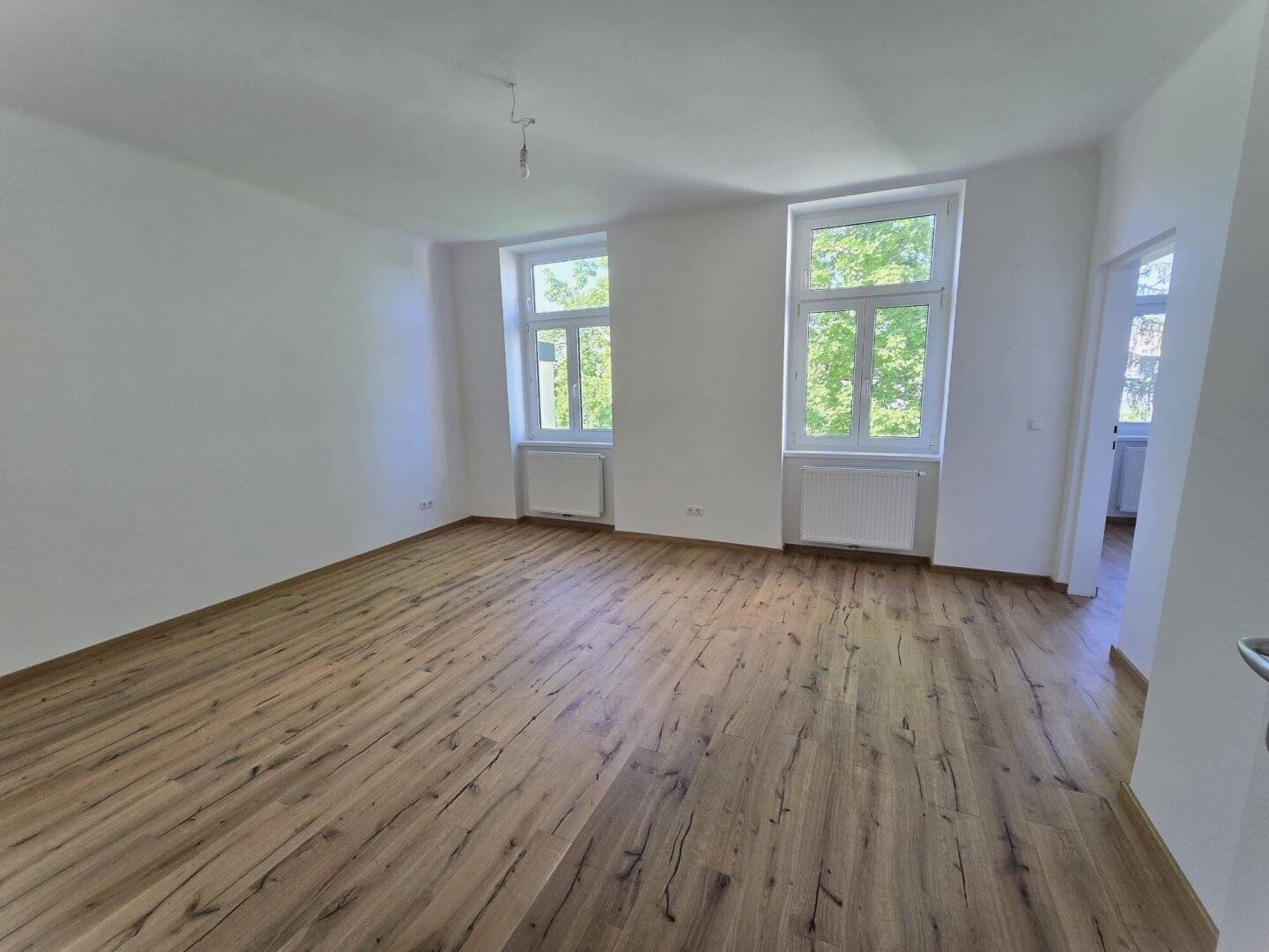 Dachgeschosswohnung Jugendstil Erstbezug nahe U4
