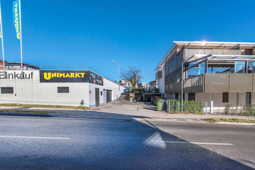 1 Tiefgaragenplatz in Altmünster in zentraler Lage zu mieten
