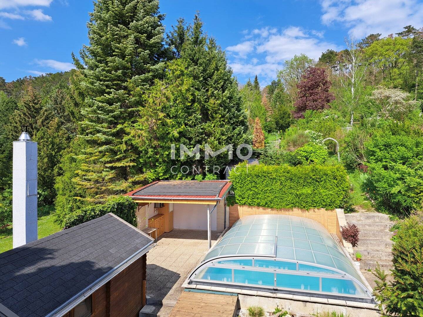 A House with Pure Wellness in Vienna's Outer Suburbs