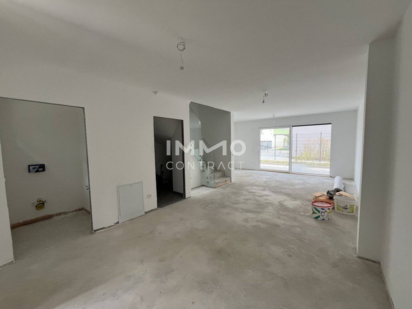 Modernes Reihenhaus Erstbezug 4 Zimmer, 2 Balkone, Terrasse, Parkplatz in Korneuburg!