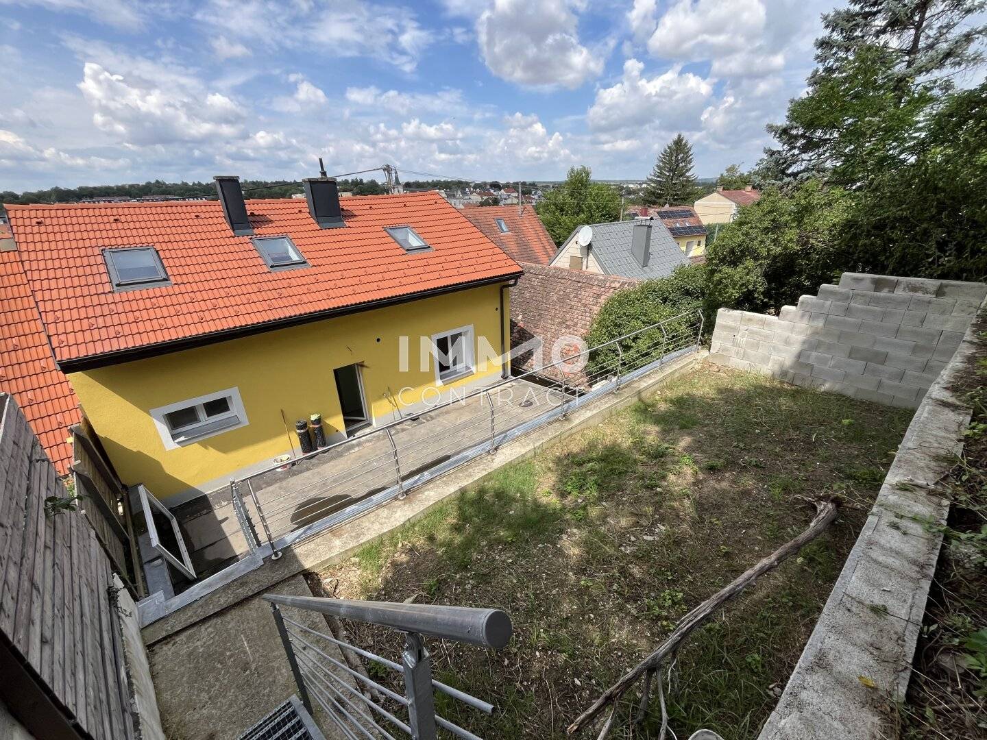 Single-family house with a view over the roofs of Mistelbach
