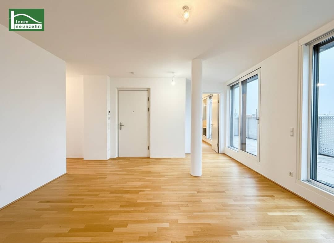 Top floor apartment with panoramic view and whirlpool